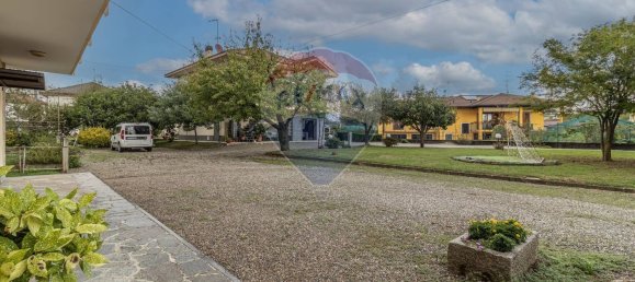 4 Schlafzimmer Haus in Cossato, Italy, Nr. 378805 47