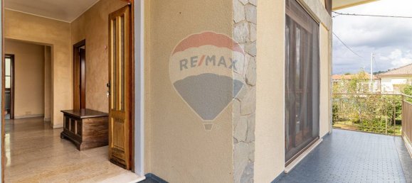 4 Schlafzimmer Haus in Cossato, Italy, Nr. 378805 8