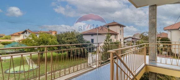 4 Schlafzimmer Haus in Cossato, Italy, Nr. 378805 9