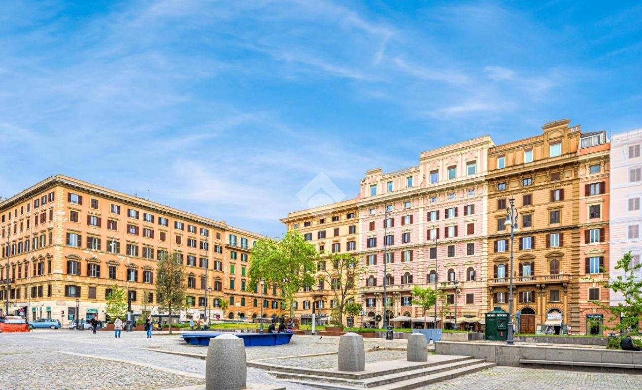 2 bedrooms Apartment in Rome, Italy No. 320116