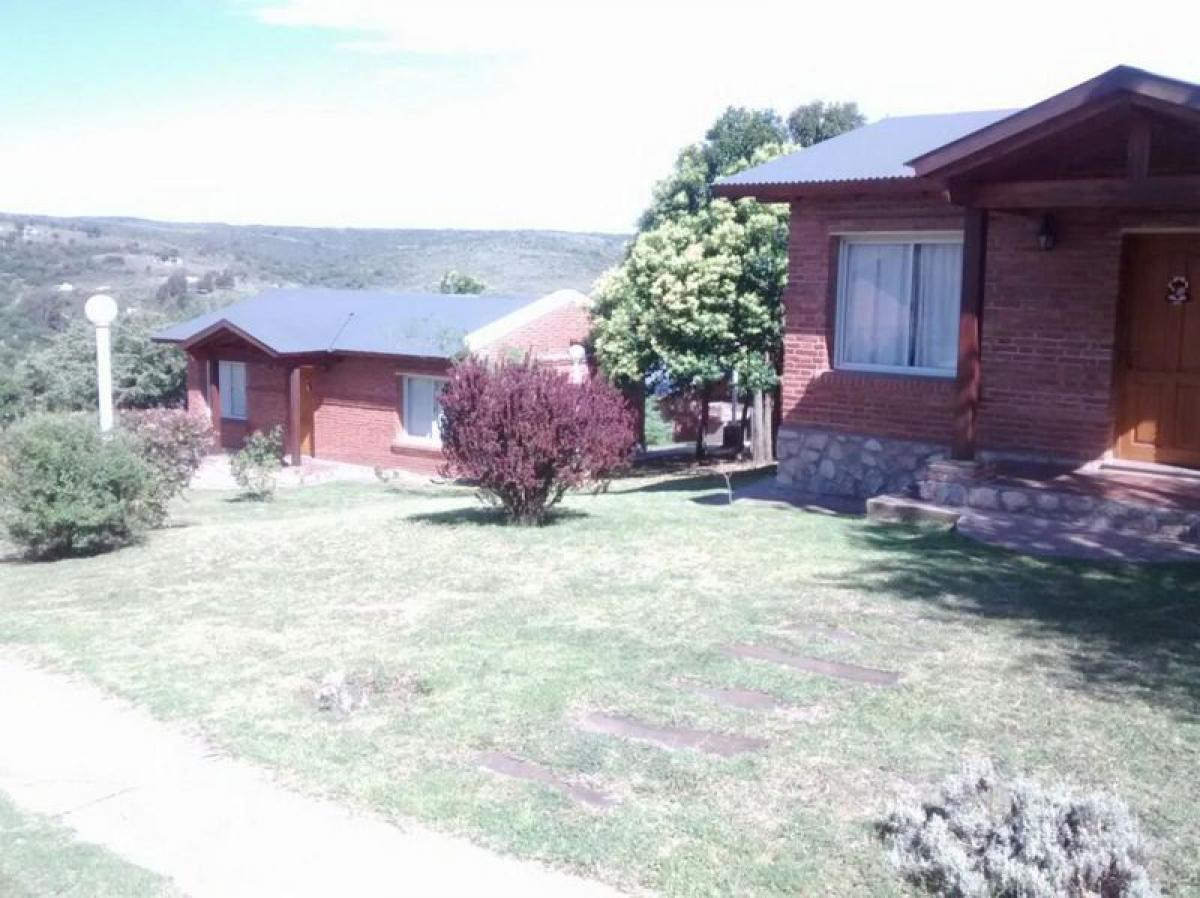 10000m² Commercial property in Cordoba, Argentina No. 28578