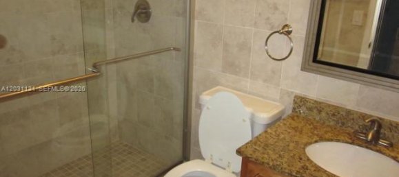 3 dormitorios dúplex en alquiler en Miami, Miami-Dade, Florida, USA № 614940 6
