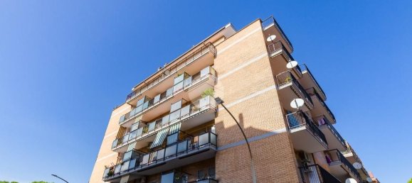 3 rooms Apartment in Rome, Italy No. 273772 18