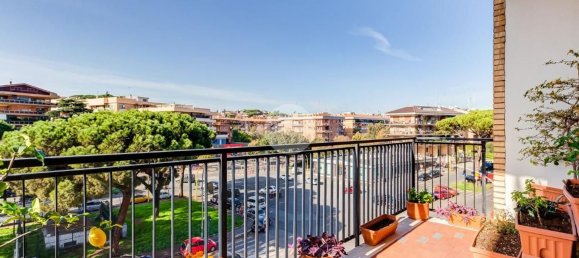 3 rooms Apartment in Rome, Italy No. 273772 8