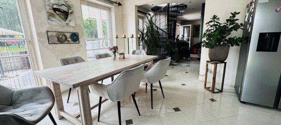 6 rooms House in Augsburg, Germany No. 250922 3