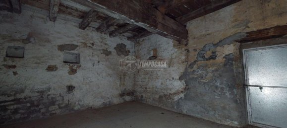 4 rooms Apartment in Serramazzoni, Italy No. 176046 12