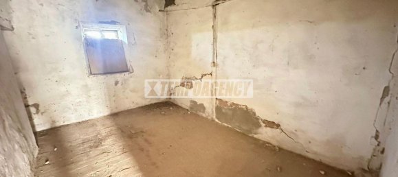 4 rooms Apartment in Serramazzoni, Italy No. 176046 3