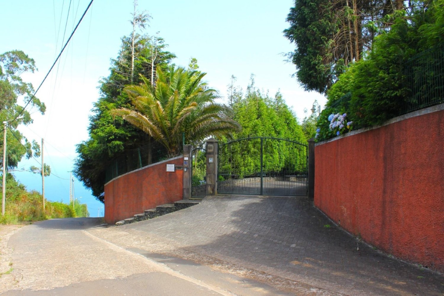 Terrain à Santa Cruz, Portugal 320m² No. 221132