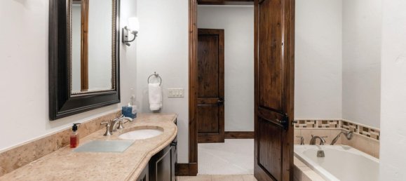 Propiedad comercial de 7 dormitorios en Edwards, USA No. 560289 30