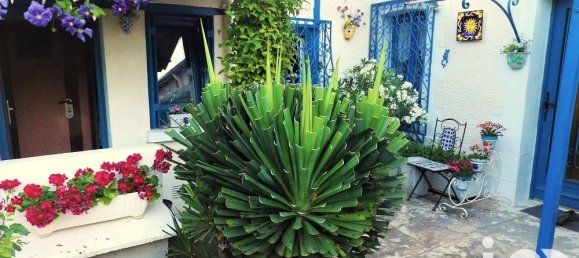 2 bedrooms House in Orleans, France No. 233287 13