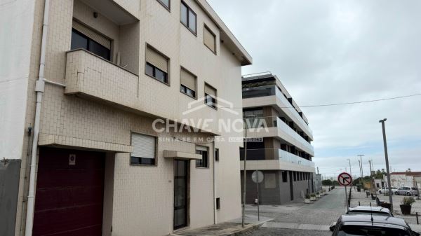 4 bedrooms Duplex in Espinho, Portugal No. 342897