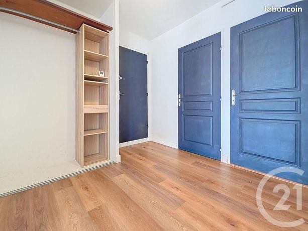 Apartamento de 2 dormitorios en Draguignan, France No. 286171