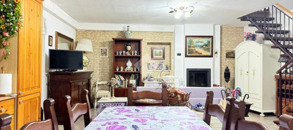 Apartamento de 4 divisões em Piansano, Italy N.º 105094 8