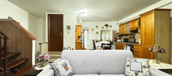 Apartamento de 4 divisões em Piansano, Italy N.º 105094 6