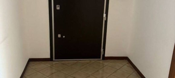 2 bedrooms Apartment in Salerno, Italy No. 295546 5