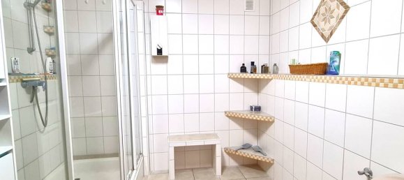 Casa de 8 habitaciónes en Duisburg, Germany No. 7673 23