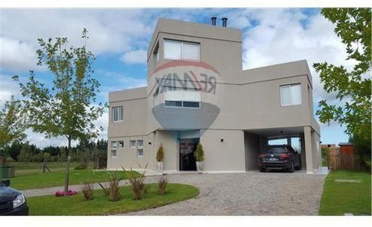 4 bedrooms House in Tigre, Argentina No. 2828