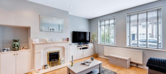 3 bedrooms House in West Byfleet, United Kingdom No. 10623 6