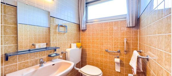 Bungalow de 2 dormitorios en Grunberg, Germany No. 77580 18