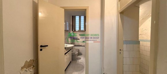 Casa de 5 habitaciónes en Modica, Italy No. 25820 28