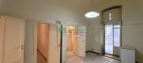 Casa de 5 habitaciónes en Modica, Italy No. 25820 19