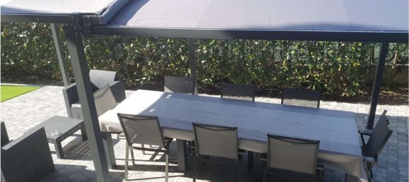 4 Schlafzimmer Doppelhaus in Fino Mornasco, Italy, Nr. 361927 28