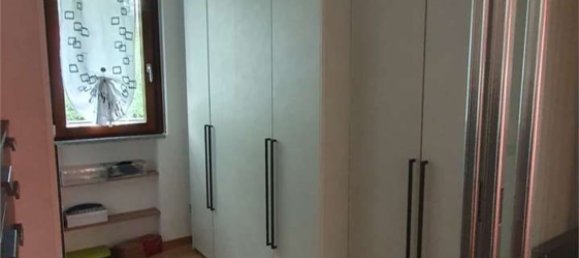 4 Schlafzimmer Doppelhaus in Fino Mornasco, Italy, Nr. 361927 8