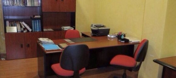 Bureau à Roses, Spain 75m² No. 150963 3