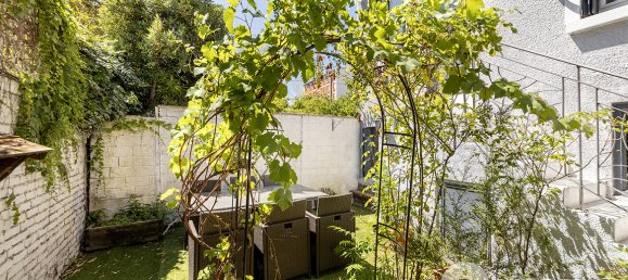 Квартира с 2 спальнями в Буа-Коломб, Франция № 296607 5