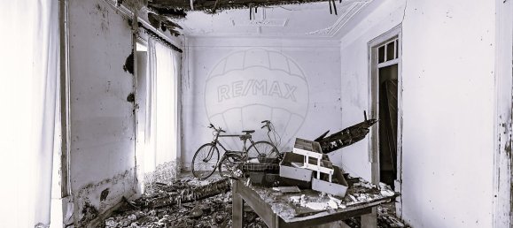 3 bedrooms House in Tavarede, Portugal No. 35355 6