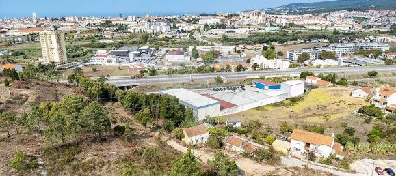 3 bedrooms House in Tavarede, Portugal No. 35355 11