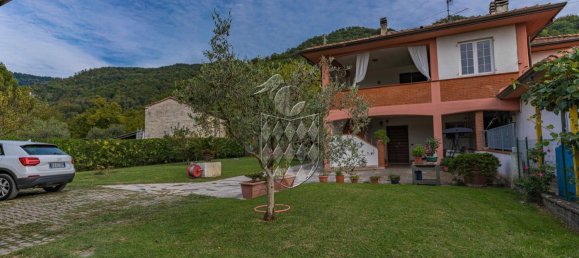 9 rooms Villa in Castelnuovo Magra, Italy No. 232584 6