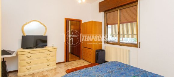 2-salle Maison à Buscate, Italy No. 223075 12