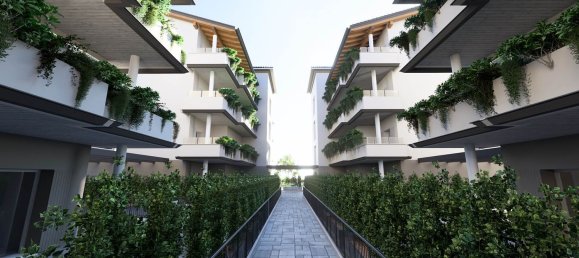 4 rooms Apartment in Mantua, Italy No. 280039 2