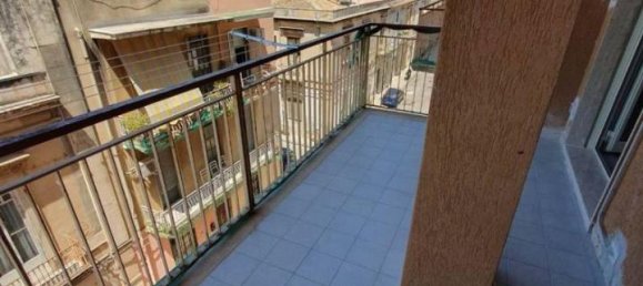 4-salle Appartement à Syracuse, Italy No. 241997 9