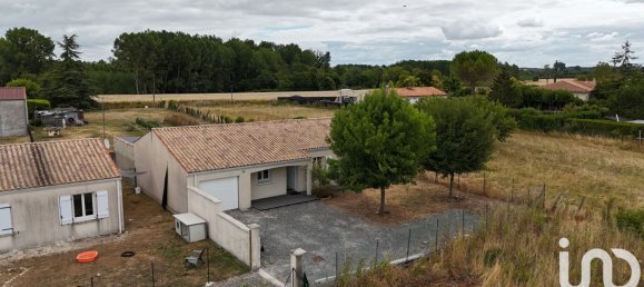 Casa de 3 dormitorios en Saint-Jean-d'Angely, France No. 290368 13