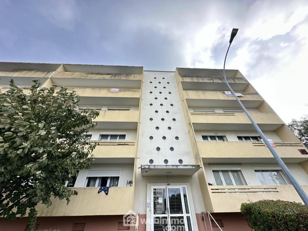 Apartamento T2 em Laon, France N.º 230475