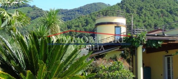 Вилла с 13 комнатами в Монтиньозо, Италия № 237523 3