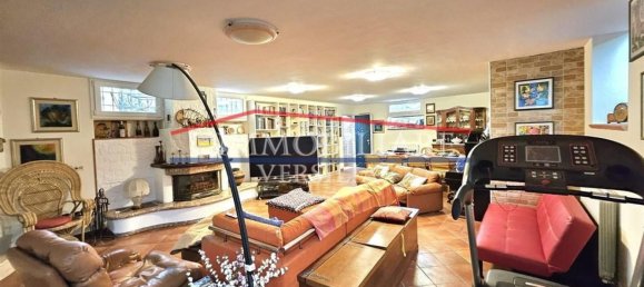 Вилла с 13 комнатами в Монтиньозо, Италия № 237523 28