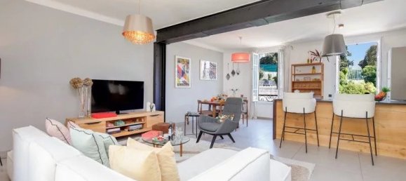 3 Schlafzimmer Wohnung in Cannes, France, Nr. 1516 8