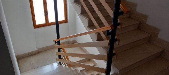 5 rooms Apartment in Sassari, Italy No. 257904 3