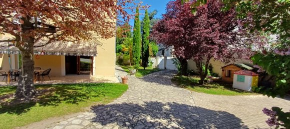 5 bedrooms House in Puy-de-Dome, France No. 317071 15