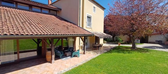 5 bedrooms House in Puy-de-Dome, France No. 317071 16