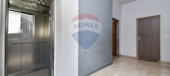 30 Schlafzimmer Gewerbliche Immobilie in Catania, Italy, Nr. 275822 11