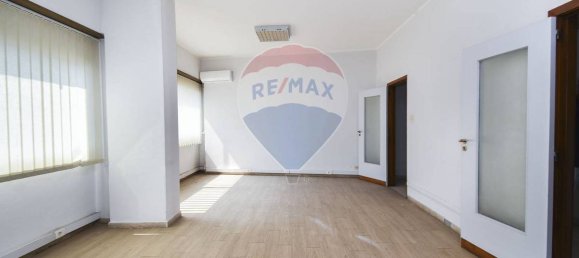 30 Schlafzimmer Gewerbliche Immobilie in Catania, Italy, Nr. 275822 7