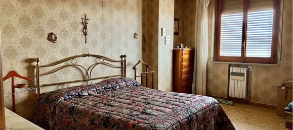 5 rooms Apartment in Castrovillari, Italy No. 119552 4