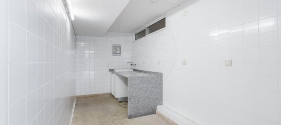 Дом с 7 спальнями в Брага, Португалия № 187980 36