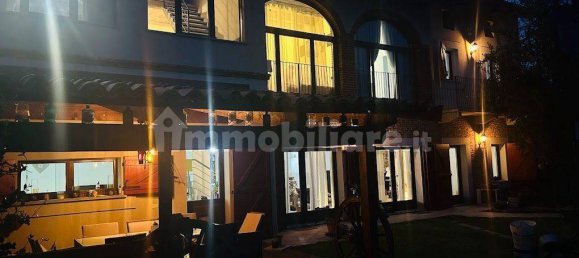 3 Schlafzimmer Haus in Santena, Italy, Nr. 371558 20