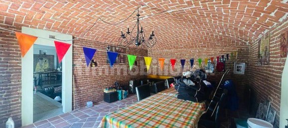 3 Schlafzimmer Haus in Santena, Italy, Nr. 371558 7