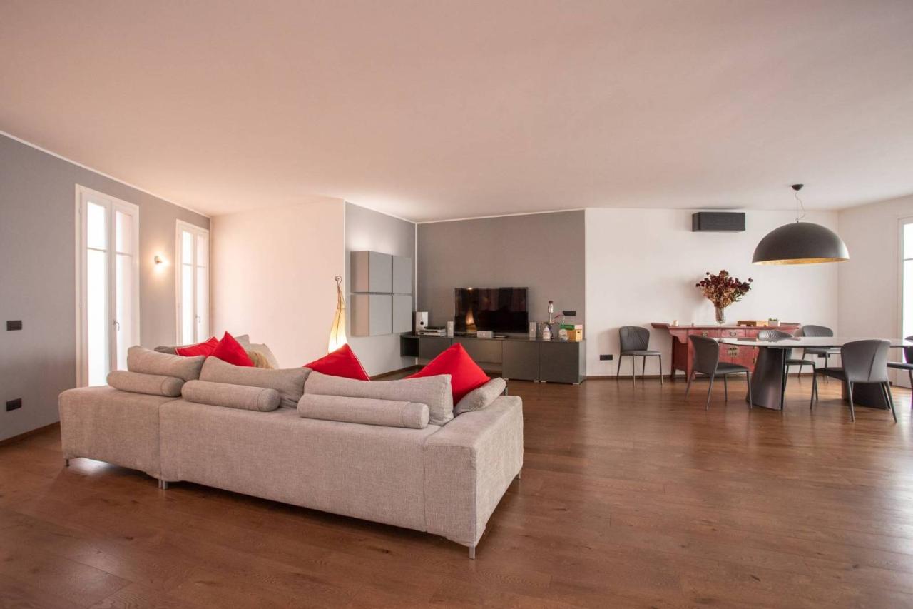 4 rooms Penthouse in Gallarate, Italy No. 40834